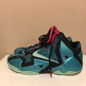Lebron 11 south beach